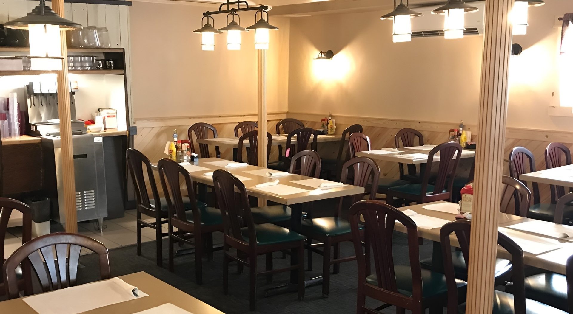 📍 Dine In and Visit Us