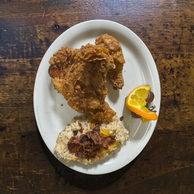 2 Piece Broasted Chicken.